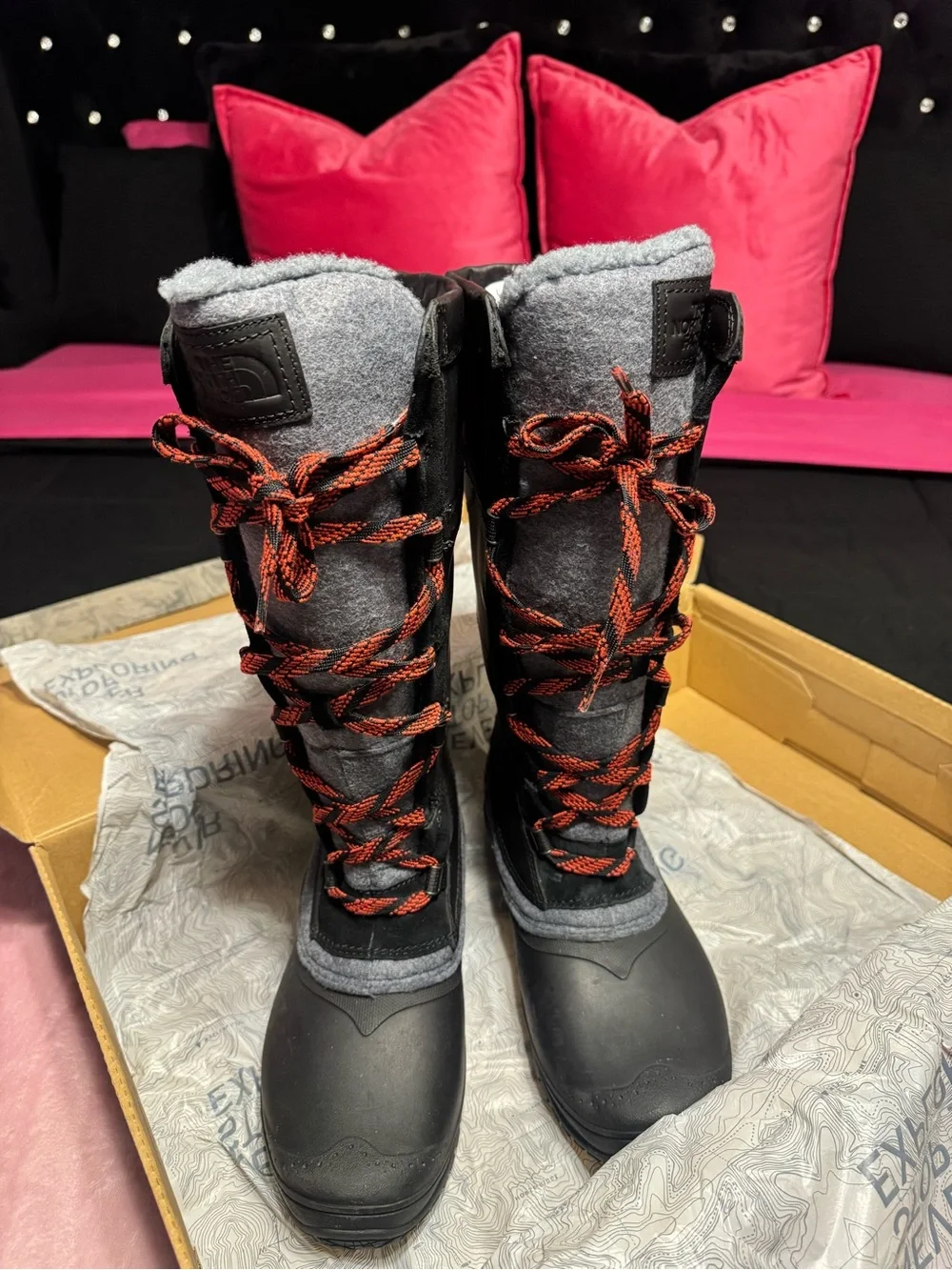 The North Face Women's Black and Gray Winter Lace-Up Boots with Red Accents